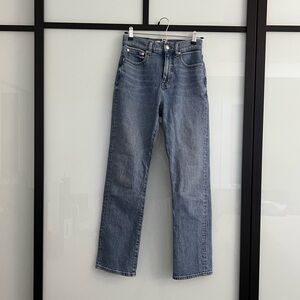 Madewell sz 25 90s Straight Jeans